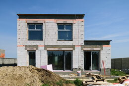 Family house under construction, Réca